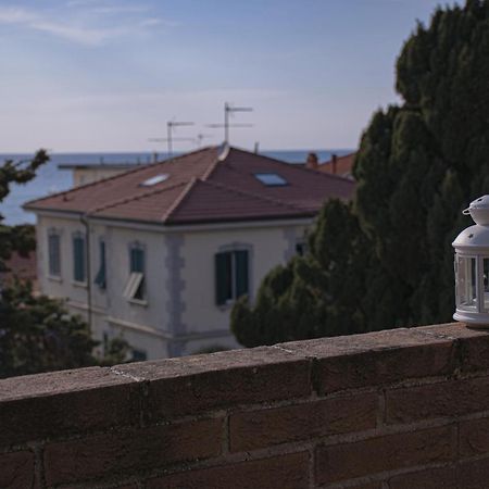 Casa Myconis 68Mq A Due Passi Dal Mare Di San Vincenzo Exterior foto