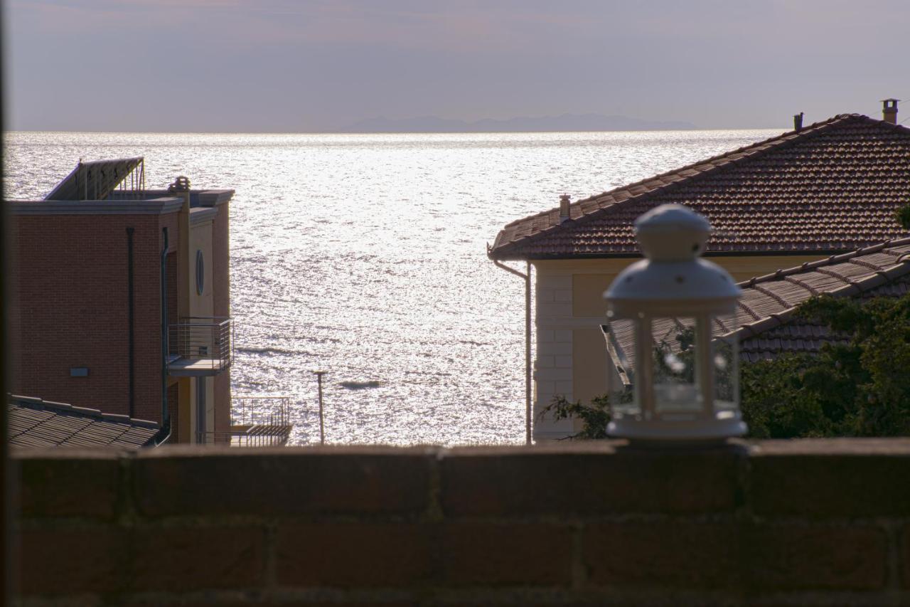 Casa Myconis 68Mq A Due Passi Dal Mare Di San Vincenzo Exterior foto