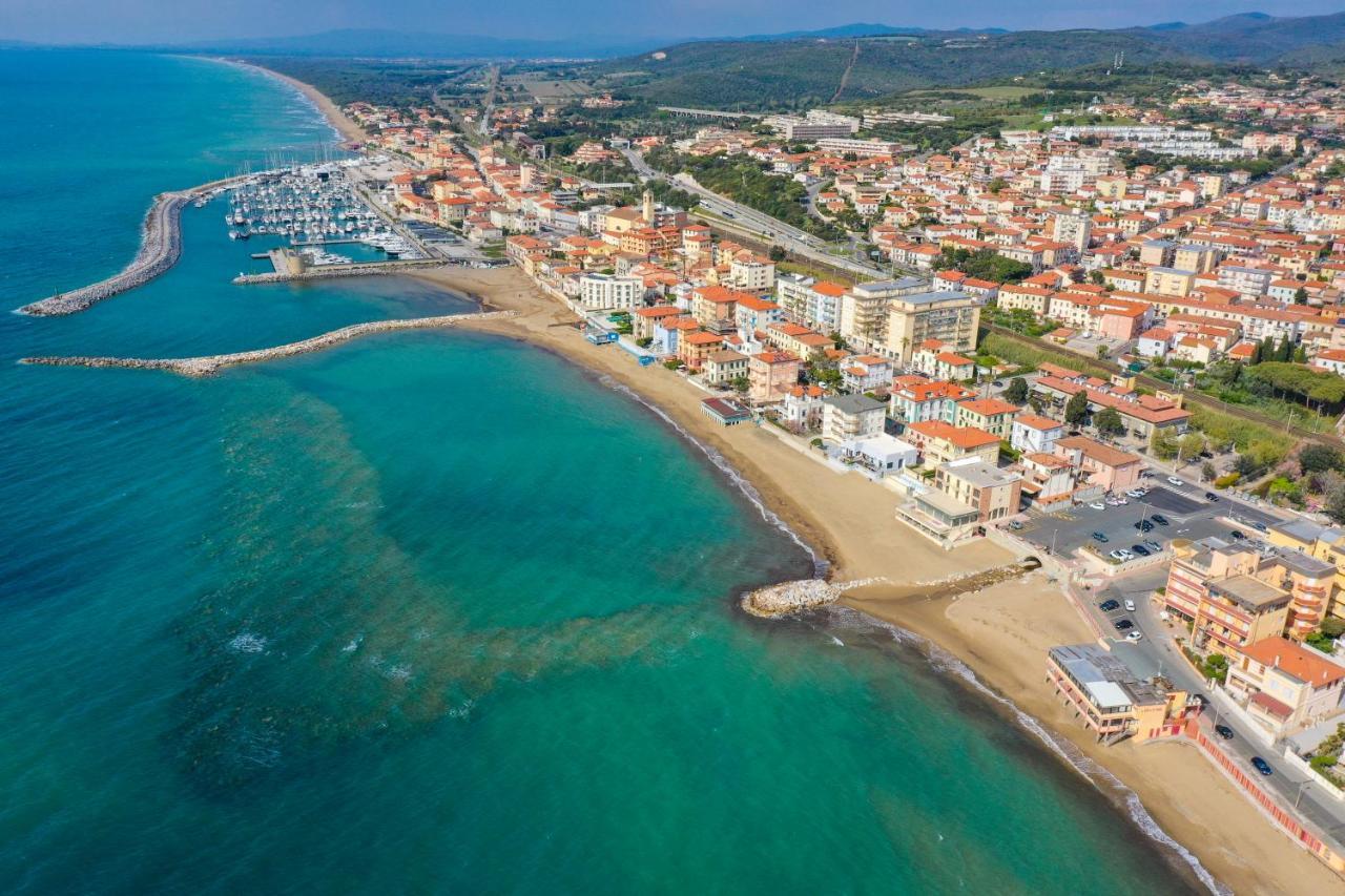 Casa Myconis 68Mq A Due Passi Dal Mare Di San Vincenzo Exterior foto